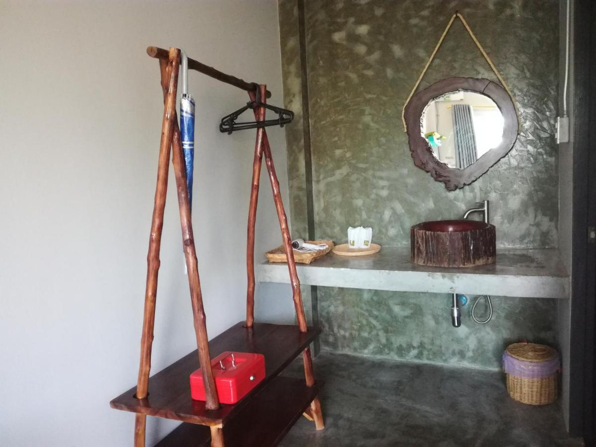 Sea Sand House Resort Klong Wan Bagian luar foto